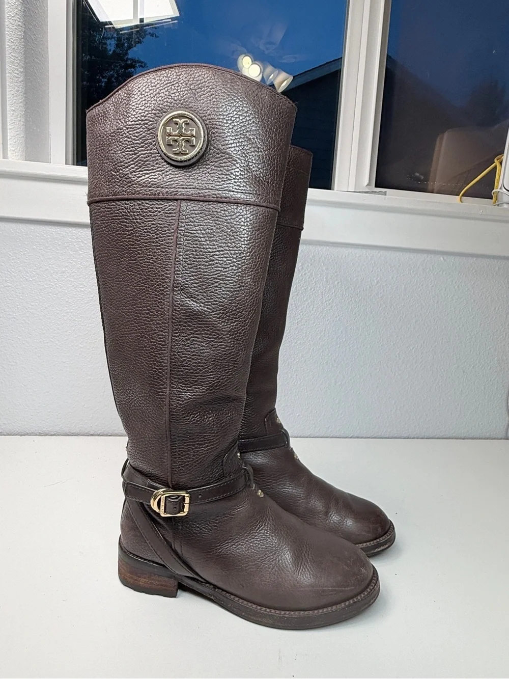 Tory Burch Boots Brown Pebbled Leather Riding Boots Tall Zip Logo women size 6.5